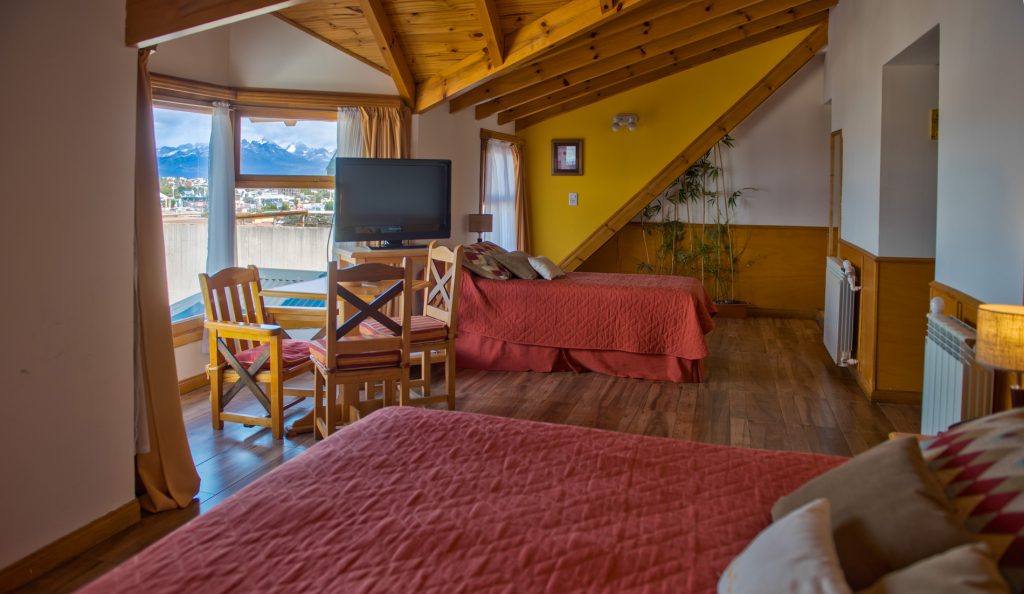 Imagem de um dos quartos do Hotel Los Naranjos 